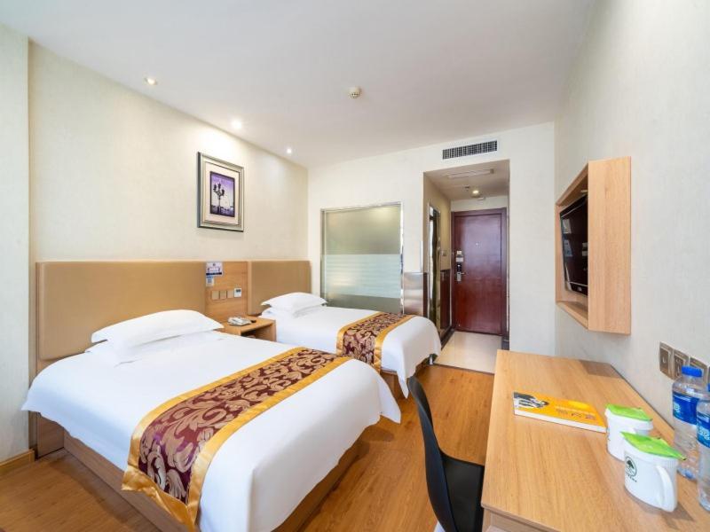 Greentree Inn Yiwu International Trade City Hotel 외부 사진