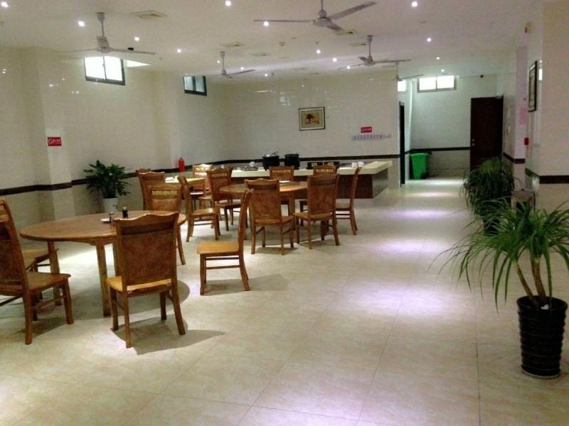 Greentree Inn Yiwu International Trade City Hotel 외부 사진